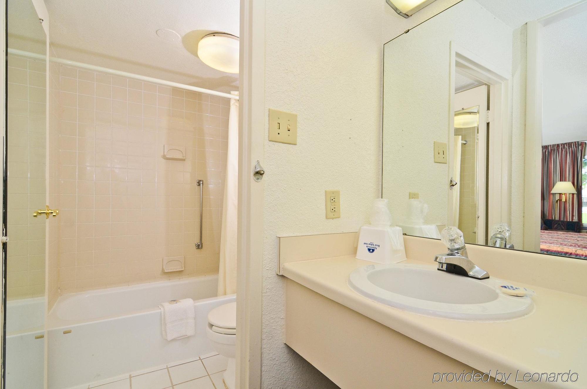 Americas Best Value Inn - Wilson Bilik gambar